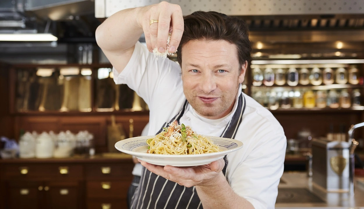 Jamie-Oliver-chef-Career